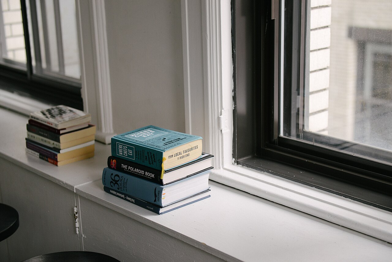 ChatGPT, Claude or Mistral: Which AI Tool Should You Actually Use to Write and Edit Your Book in 2025?